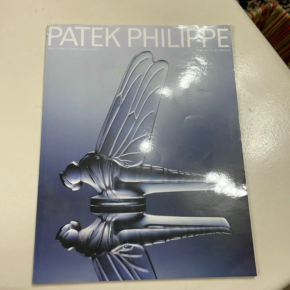 Patek Philippe, the international magazine volume number 10 - Picture 1 of 9